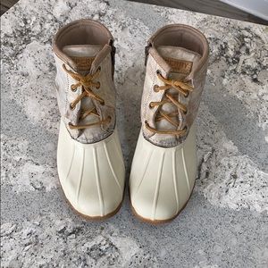 Sperry boots